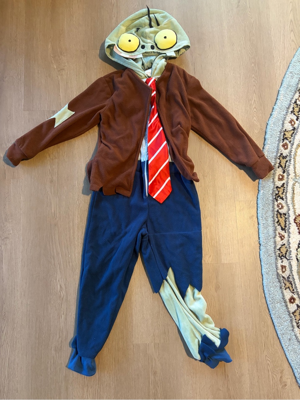 Plants vs Zombies (PVZ) Costume with Hood and Tie - Brown/Blue/Green